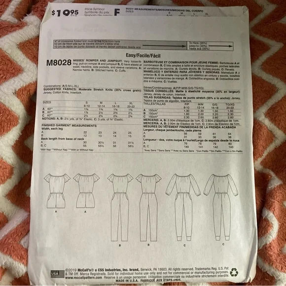 McCall’s Sewing Pattern 8028 - Picture 2 of 2